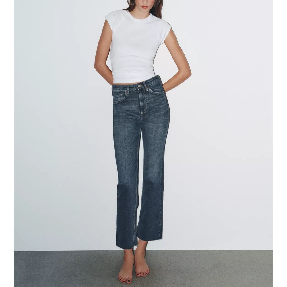 Zara Dark high waisted crop flare NEW jeans 27-28